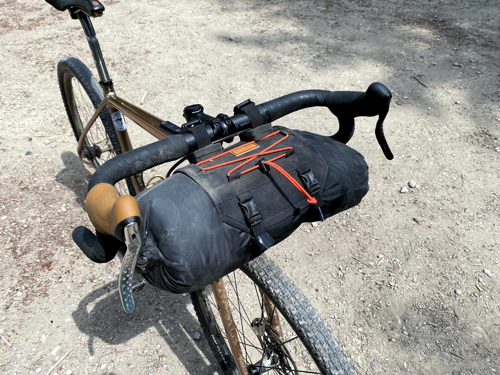 Bikepacking bar online bag